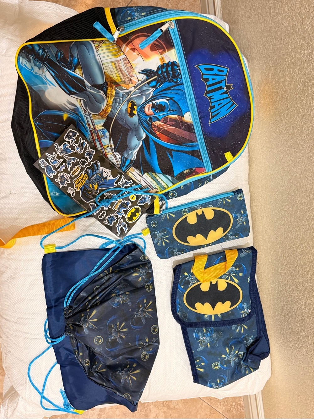 Batman Kids Accessory Set – Blue & Yellow